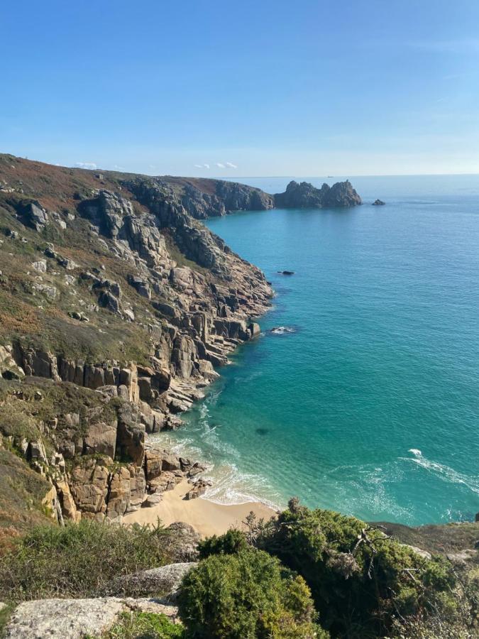 Holiday home Porthcurno Barns, The Big Barn - Spacious & Cosy Cottage, Walk To Porthcurno Beach, Pedn Vouder & Minack Theatre *